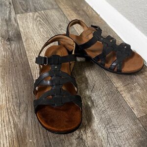 Cobb Hill Sandals NWOT